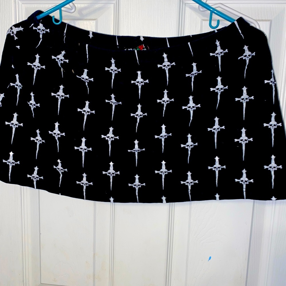 Lip service pencil skirt